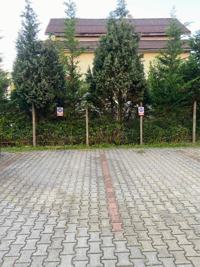 Quiet 3-Room Apt - 2 Parking Spaces - 5 Min Bus Floreşti エクステリア 写真